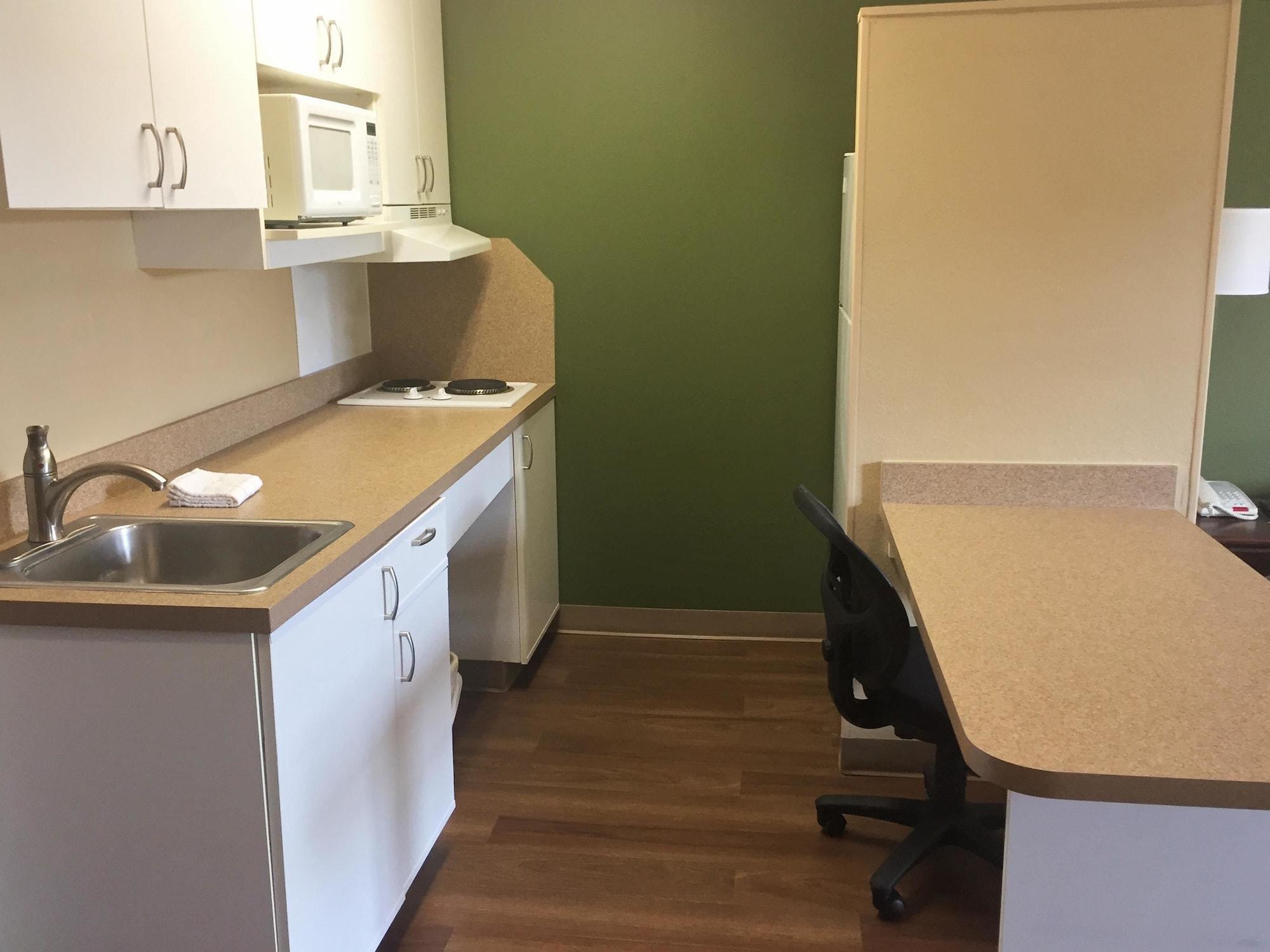 Extended Stay America Select Suites - Detroit - Novi - Haggerty Road Northville Экстерьер фото