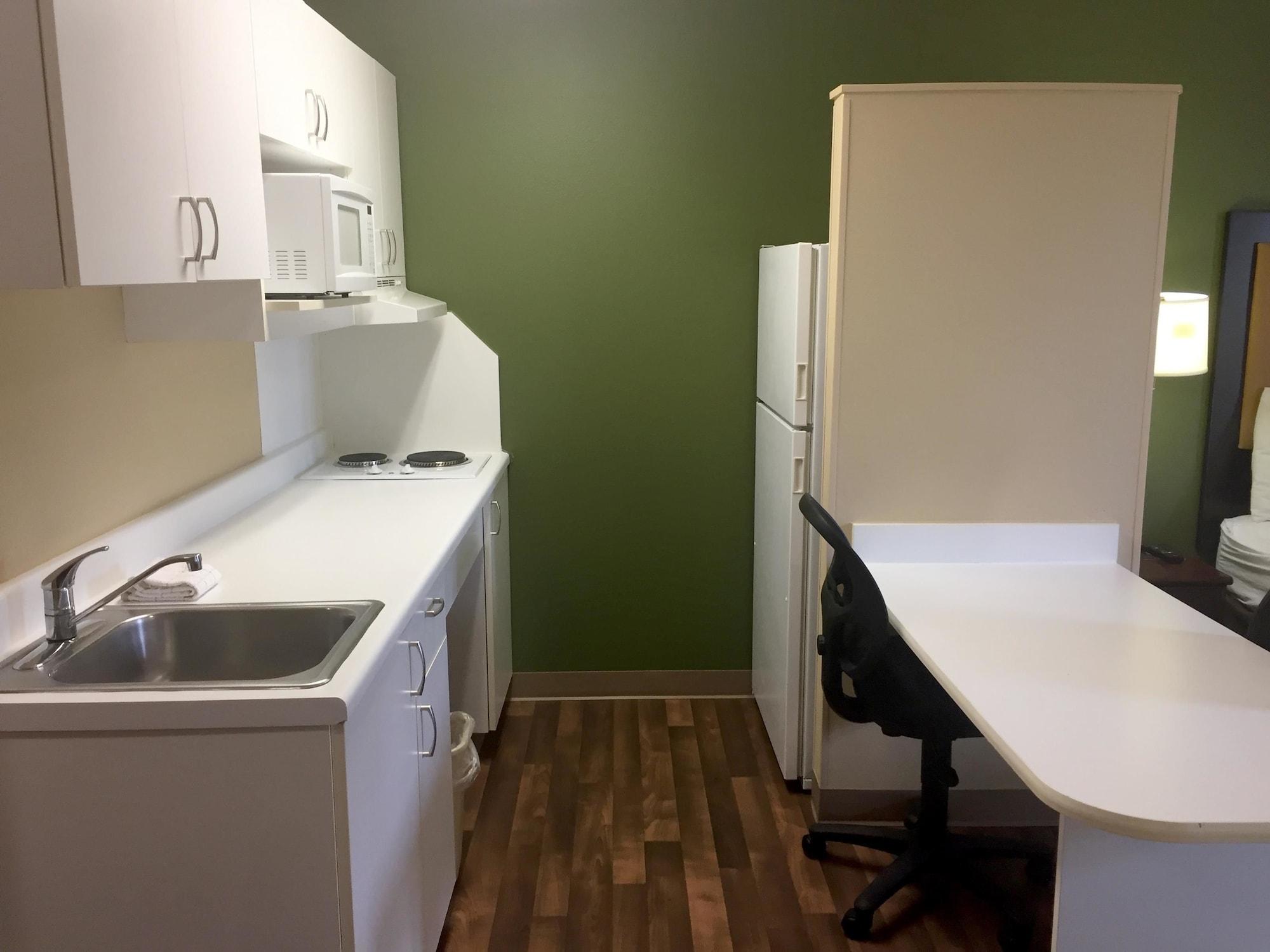 Extended Stay America Select Suites - Detroit - Novi - Haggerty Road Northville Экстерьер фото